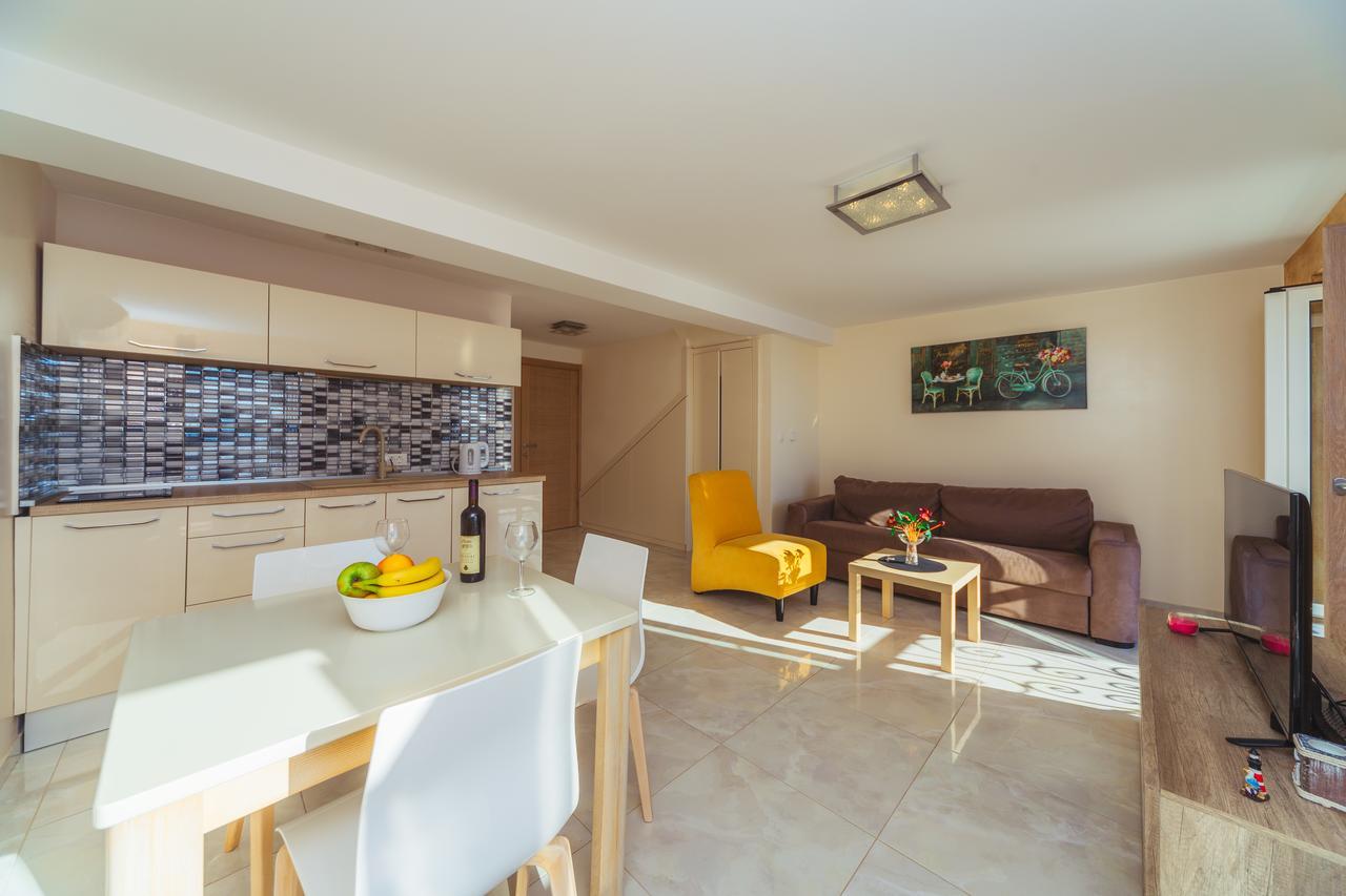 Apartments Galija Petrovac Lux المظهر الخارجي الصورة