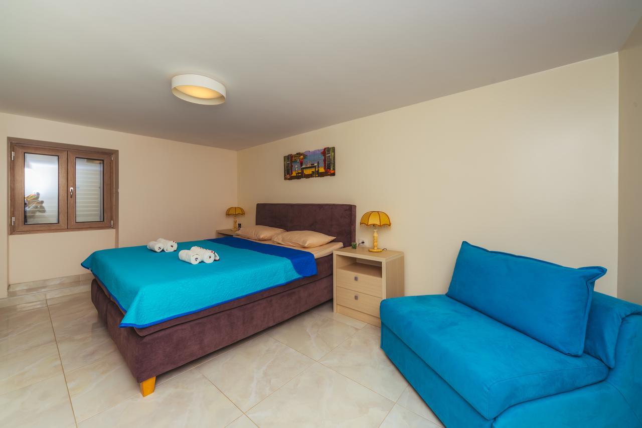 Apartments Galija Petrovac Lux المظهر الخارجي الصورة